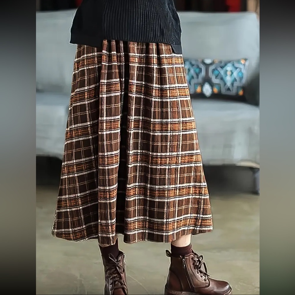 Plaid Brown Women's Midi Length Skirt with Pockets New Boutique - Picture 3 of 6